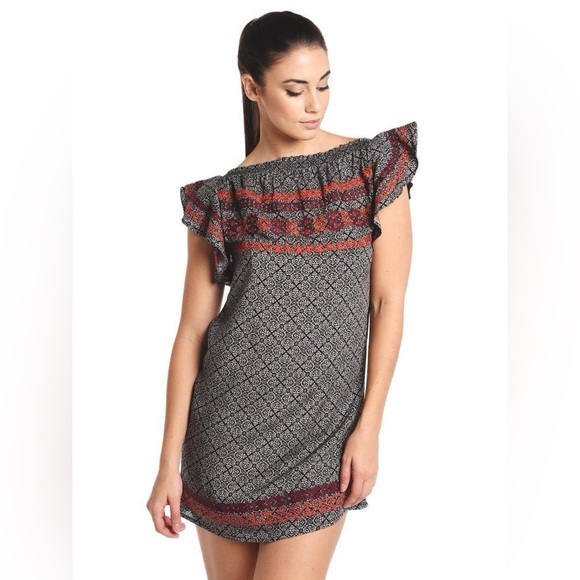 THML Black and Red Geometric Mini Dress - Picture 2 of 8